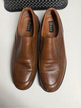 Bass Men's Brown Leather Slip-On Loafers